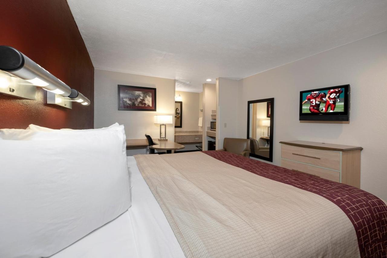 Red Roof Inn Indianapolis - Greenwood Bagian luar foto