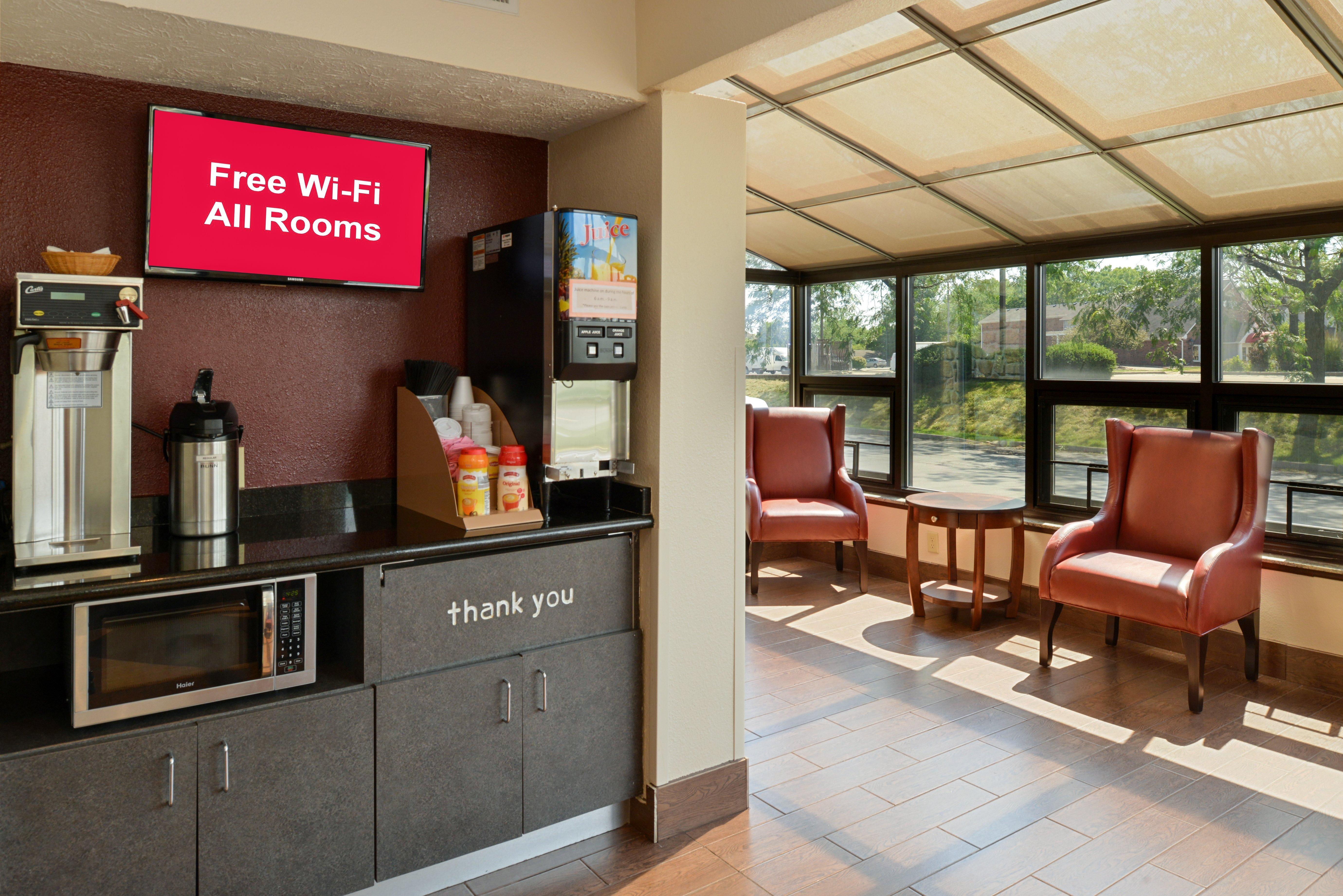 Red Roof Inn Indianapolis - Greenwood Bagian luar foto